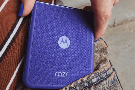 Razr Ultra 2026: An Impressive Flip Phone Price Tag Deters Buyers