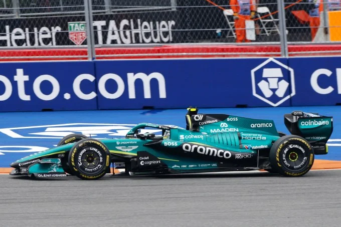 Startups Accelerate at F1 Paddocks