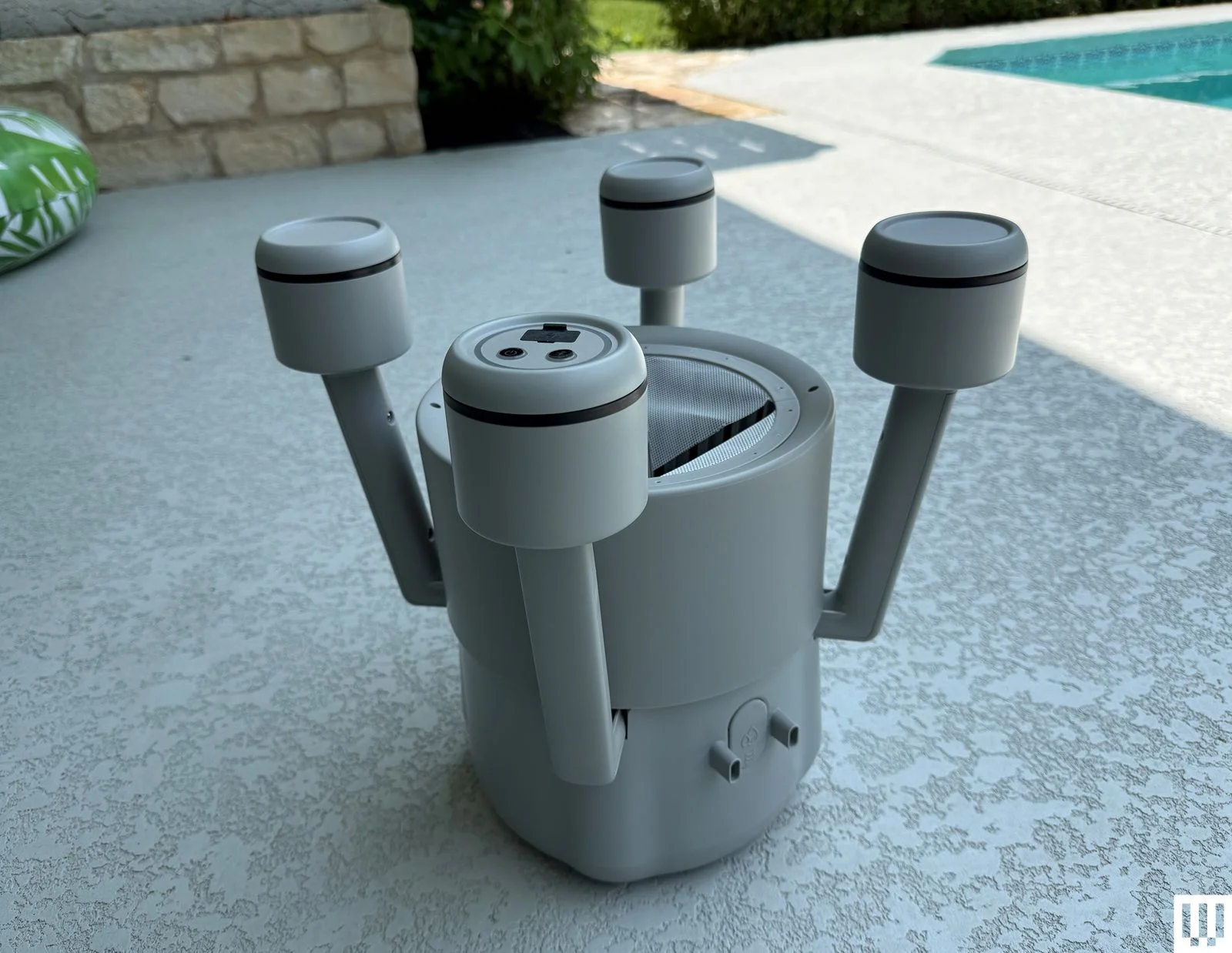 Image may contain Tin and Can