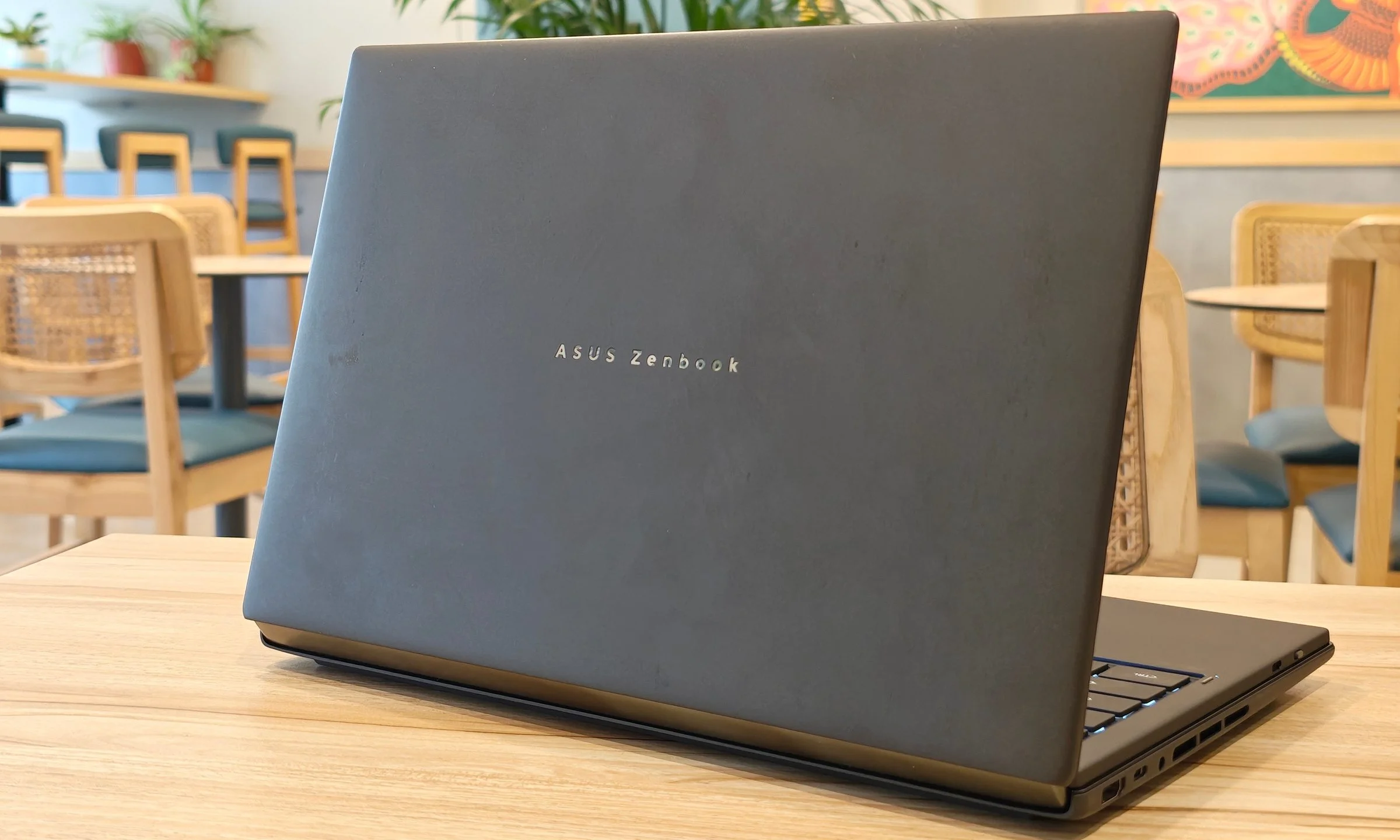 ASUS Zenbook Duo Review Back