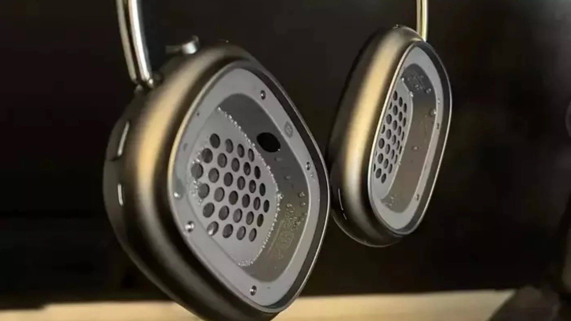 AirPods Max Condensation Lawsuit Largely Dismissed by NY Judge