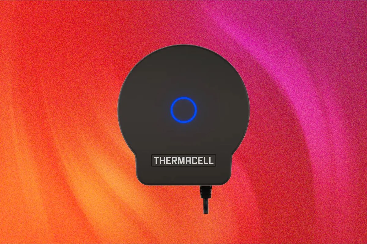 Image may contain Electronics Screen Computer Hardware Hardware Monitor Adapter Ping Pong and Ping Pong Paddle